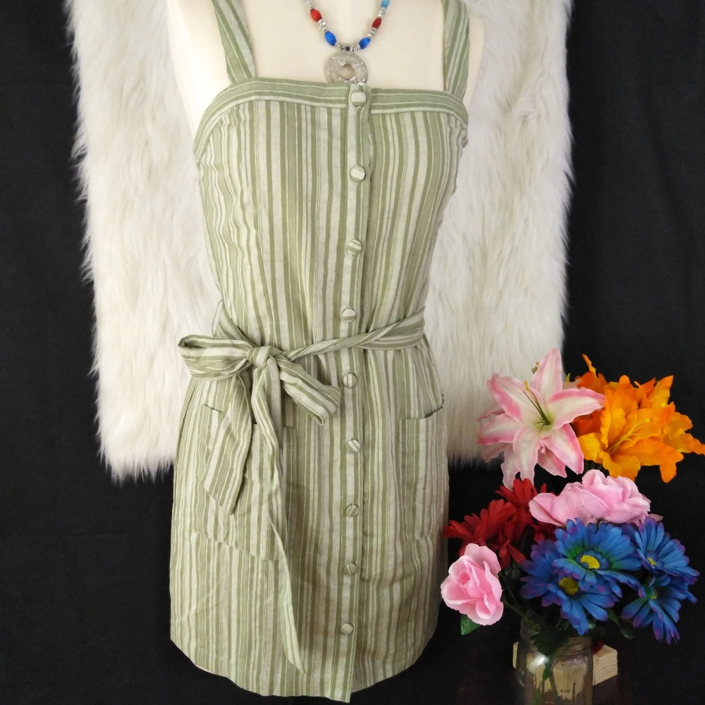 E & M Olive Striped button Down Dress Size M - Picture 4 of 9